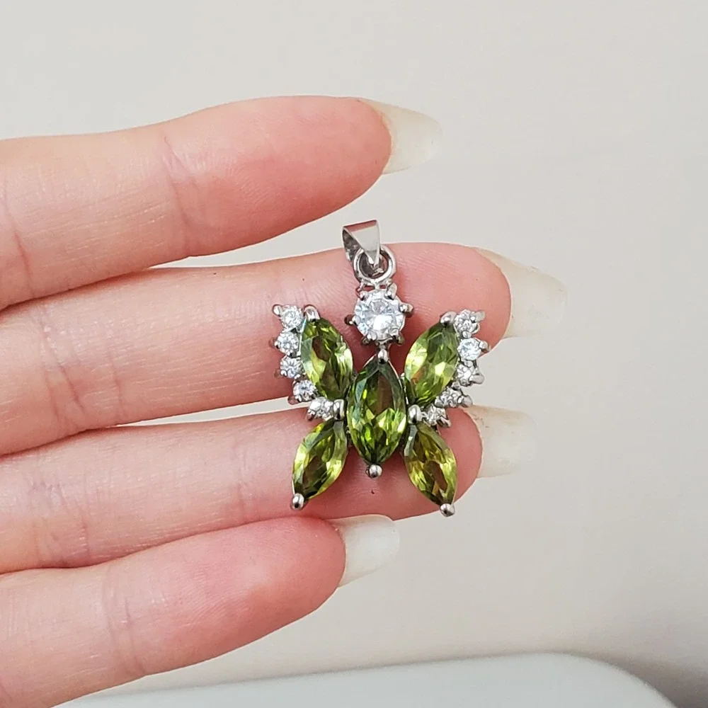 18k White Gold Plated Butterfly Necklace Pendant W/ Clear & Green Stones